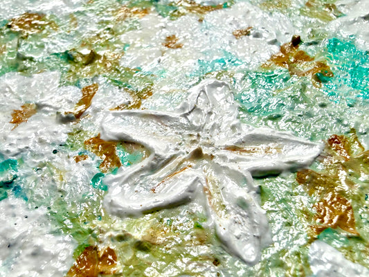 White Petals w/ Seashell